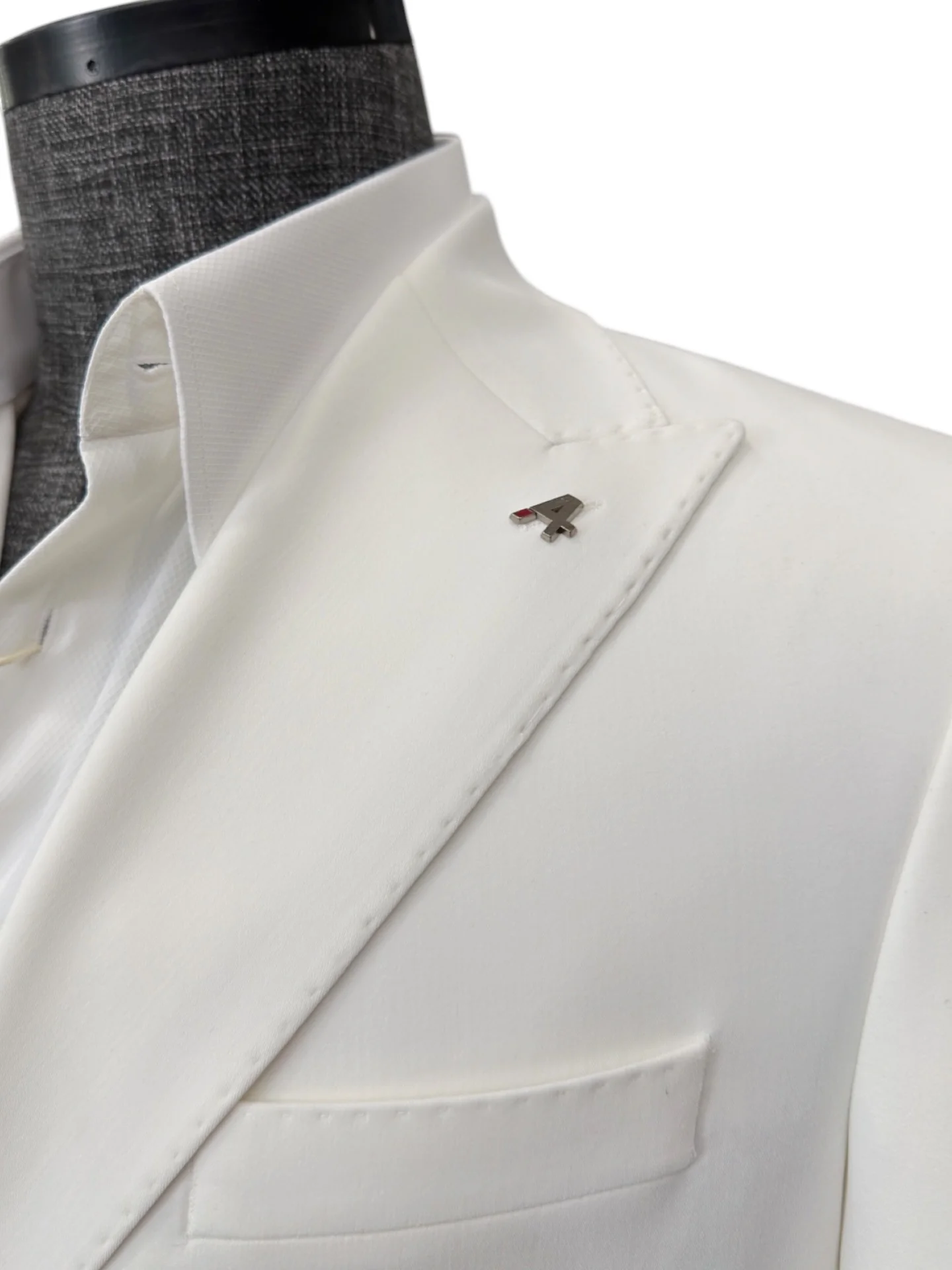 Slim Fit Likralı Çift Yırtmaç Kruvaze Beyaz Form Takım Elbise - Image 3