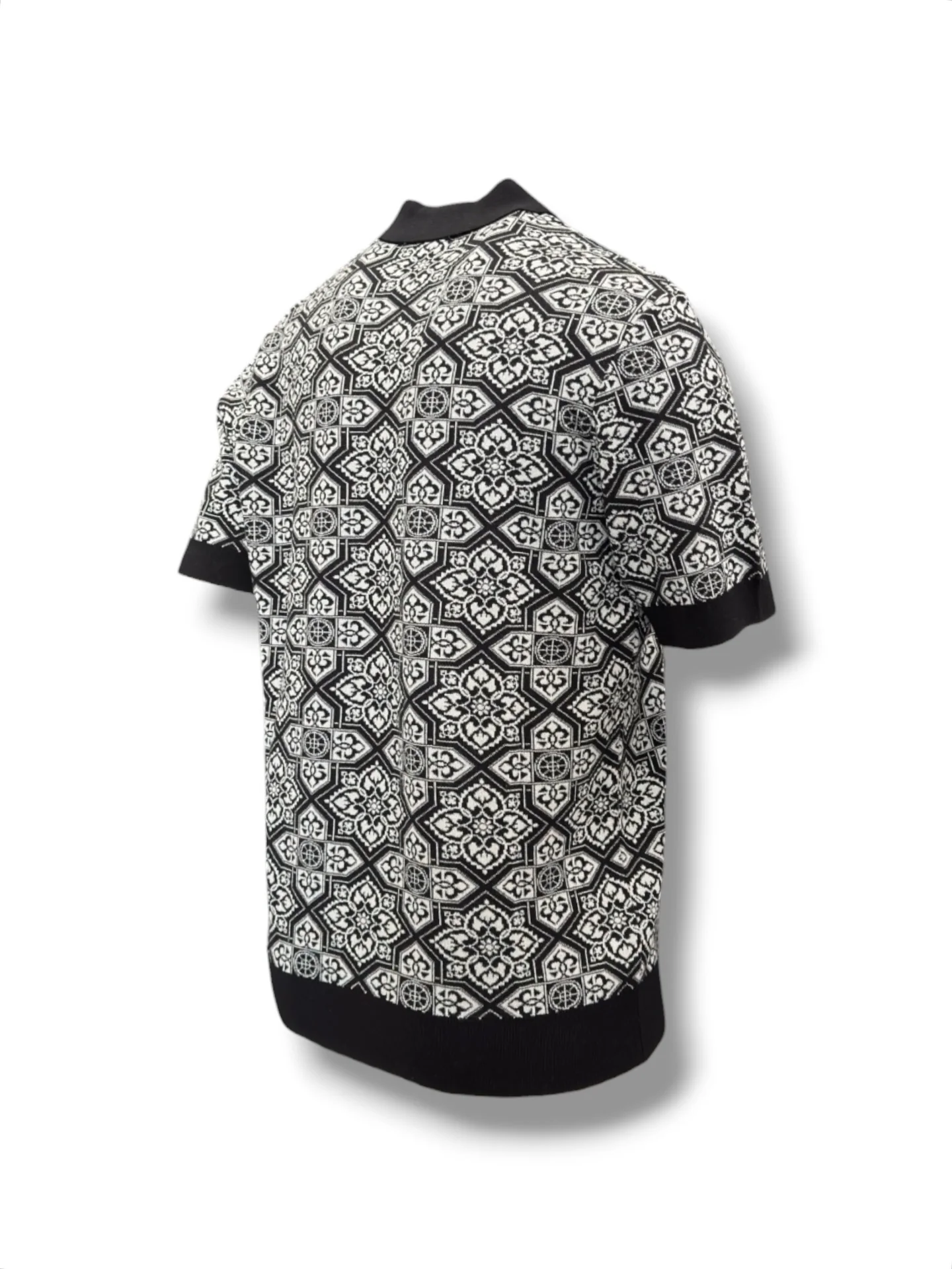 Trivana T-shirt - Image 3